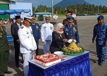 HUT TNI Ke-74 Diwarnai Dengan Berbagai Atraksi