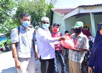 Bupati & PSMTI Karimun Melakukan Aktivitas Sosial, Aunur Rafiq: Indahnya Berbagi & Peduli