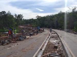 Proyek Pelebaran Jalan Senggarang Diawali Masalah & Indikasi Tidak Sesuai Spesifikasi