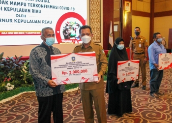 Luncurkan Program Bantuan Sosial, Ansar: Bagi Keluarga tidak Mampu yang Terkonfirmasi Covid-19