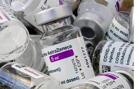 Kandinkes Kepri: Berpacu dengan Batas Kedaluwarsa AstraZeneca