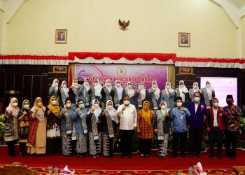 Ini Pesan Bupati Karimun pada Pelantikan Pengurus Ikatan Bidan di Karimun