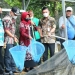 Walikota Rahma Panen Lele & Serahkan Bantuan Mesin Mixer Pakan