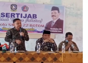 Darson: Disdik Kepri Lagi Merancang SMA Program Double Track