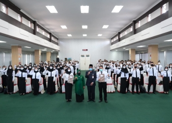 Serahkan SK 110 CPNS, Wako Rahma: Syukuri dan Jalankan Tugas Dengan Penuh Tanggung Jawab
