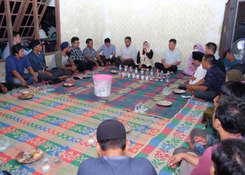 Walikota Rahma Bersama Masyarakat Kampung Sido Jasa Cari Solusi Lahan Persiapan Pembangunan Jalan Aspal