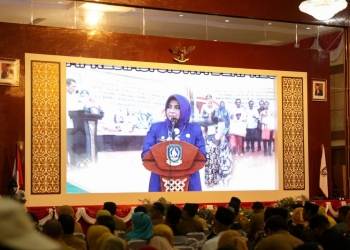 Terima Bantuan Pemprov Kepri, Wako Rahma: Terus Perkuat Sinergitas RT/RW dan Kader Posyandu