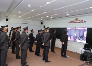 Kapolresta Tanjungpinang dan Jajarannya Mengikuti Upacara Hari Lahir Pancasila Secara Virtual