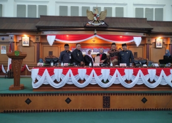 Rapat Paripurna: 7 Fraksi Mengapresiasi Peningkatan PAD dan Kinerja Pemko Tanjungpinang