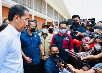 Mengenai Dugaan Kasus Suap dan Korupsi, Jokowi: Semua Sama di Mata Hukum