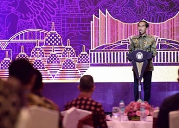 Presiden Minta OJK Dukung Program Hilirisasi