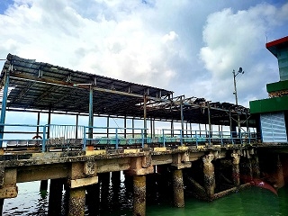 Kondisi Ruang Tunggu Ujung Pelabuhan SbP Memprihatinkan, Berpotensi Membahayakan Pengunjung