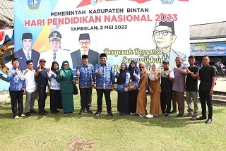 Dari Tambelan Sang “Timbalan Riau”, Selamat Hari Pendidikan Nasional