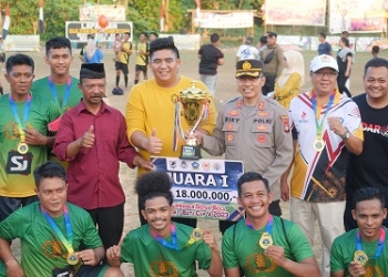 Dukung Kegiatan Olahraga, Bupati Roby Tutup Turnamen Sepak Bola Bintan Bukit Batu Cup V 2023