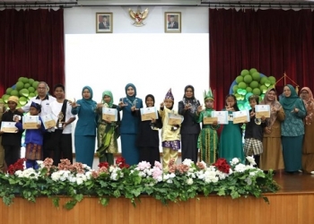 Penampilan Memukau Murid SD di Perlombaan Literasi, Hafizha: Luar Biasa Potensi Anak Bintan