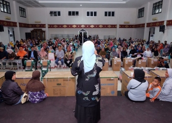339 Orang Terima Peralatan Usaha, Ratusan Penerima Bantuan Sebut Rahma Sebagai Bunda UMKM