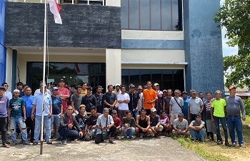 Berjalan Aman, Ormas Batin Lakukan Unjuk Rasa di Kantor Pos Pengawasan PSDKP Kepri