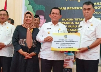 Ansar Salurkan 6,4 Ton Beras untuk 163 kk Korban Longsor di Serasan
