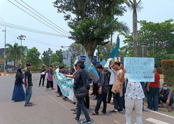 Aksi Solidaritas Himpunan Mahasiswa Islam Tuntut Keadilan untuk Masyarakat Rempang