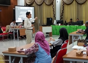 Kepastian Hak & Perlindungan Anak, Rustam: Bebas dari Bentuk Eksploitasi dan Kekerasan