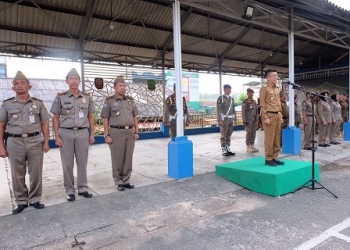 Pimpin Apel Pagi di halaman Kantor Satpol PP, Hasan Sebut Sebagai Aparat Penegak Perda