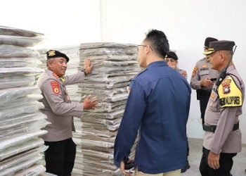 Pengamanan Selama 24 Jam, Gudang Logistik KPU Tanjungpinang Dijaga Ketat Polisi