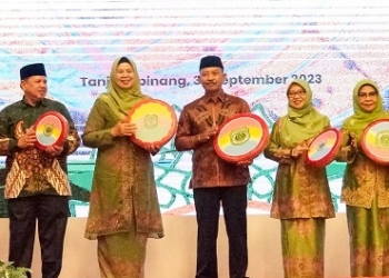 Adi Prihantara Ajak Muslimat NU Pererat Silaturahmi dan Jaga Toleransi Umat Beragama
