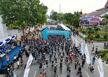 Jamselinas: Penuhi Dataran Engku Batam Center, Catatan Rekor Penggiat Sepeda Mancanegara Terbanyak