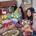 Dukung Perempuan Mandiri Ekonomi, DP3APM Latih Pembuatan Buket bagi 75 Perempuan Miskin & Rentan