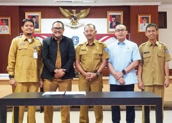 Sejumlah Bangunan Pengendali Banjir di Kijang dari Pemkab Bintan Resmi Diserahkan ke Pemprov