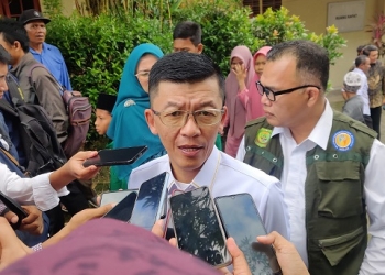 Pemasangan Jaring Penahan Sampah Wilayah Pesisir Jadi Solusi Optimalisasi Kebersihan Tanjungpinang