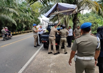 Berjualan di Lokasi Ruang Pemanfaatan Jalan, Satpol PP Tanjungpinang Tertibkan PKL di Area RHF