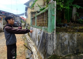 Aksi Nekat Pencuri Bawa Kabur Pagar Besi Depan Rumah Warga Sei Jang