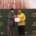 Ansar Ahmad Menerima Anugerah Baznas Award 2024