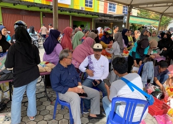 Ratusan Masyarakat Tanjungpinang Serbu Pasar Murah Disdagin, Cabai Paling Banyak Dicari