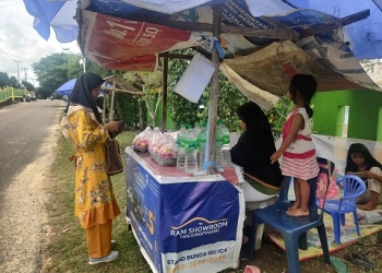 Momen Ramadan, Pedagang Bunga di Tanjungpinang Ketiban Rezeki hingga Jutaan Rupiah