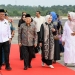 Gubernur Ansar Sambut Kedatangan Wapres Maruf di Bandara RHF