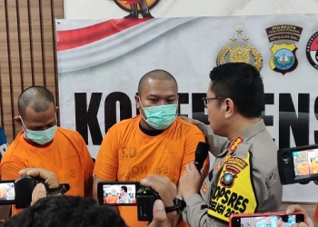 Gadai Emas Palsu Hingga Rugikan Rp900 Juta, Kepala Perusahaan dan Satpam Diringkus Polisi