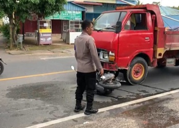 Lakalantas di Batu 5, Lori Seret Sepeda Motor Sejauh 5 Meter, Pengendara Terpental