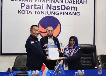 Maju Pilkada 2024, Rahma Resmi Daftar Bacalon Walikota Tanjungpinang di Partai Nasdem