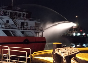Kapal Tanker SPOB Jeanita Terbakar di Perairan Tanjung Uban Bintan