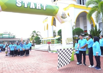 Kejati Kepri Gelar Gerak Jalan Santai dan Lomba Senam Kreasi