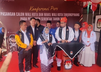 Paparan Prioritas, Rahma-Rizha: Seragam Gratis dan Pemberdayaan UMKM