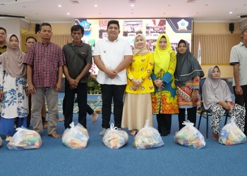 2.200 Paket Sasar 9 Kecamatan, Roby Pasti Sembako Sampai Langsung ke Penerima