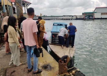 Antisipasi Cuaca Ekstrem, Transportasi Pompong Sudah Dilengkapi Life Jacket