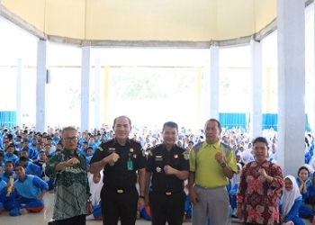 Cetak Generasi Taat Hukum, Kejati Kepri Gelar Penyuluhan di SMAN I & SMKN 1 Bintan
