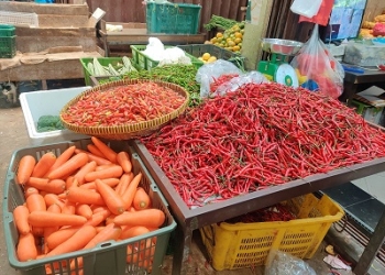 Berangsur Normal, Harga Cabai di Pasar Bincen Masih Relatif Murah