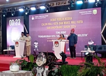 Tampil Kompak di Debat Kedua, Paparan Rahma-Rizha Jelas dan Menarik Tuai Pujian