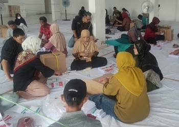 Libatkan 50 Petugas, KPU Targetkan Sortir Lipat Surat Suara Selesai 10 Hari