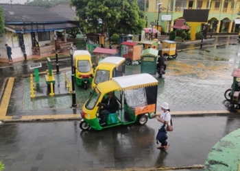 Momen Tahun Baru, Jasa Tumpangan Gerobak Listrik di Penyengat Laris Manis